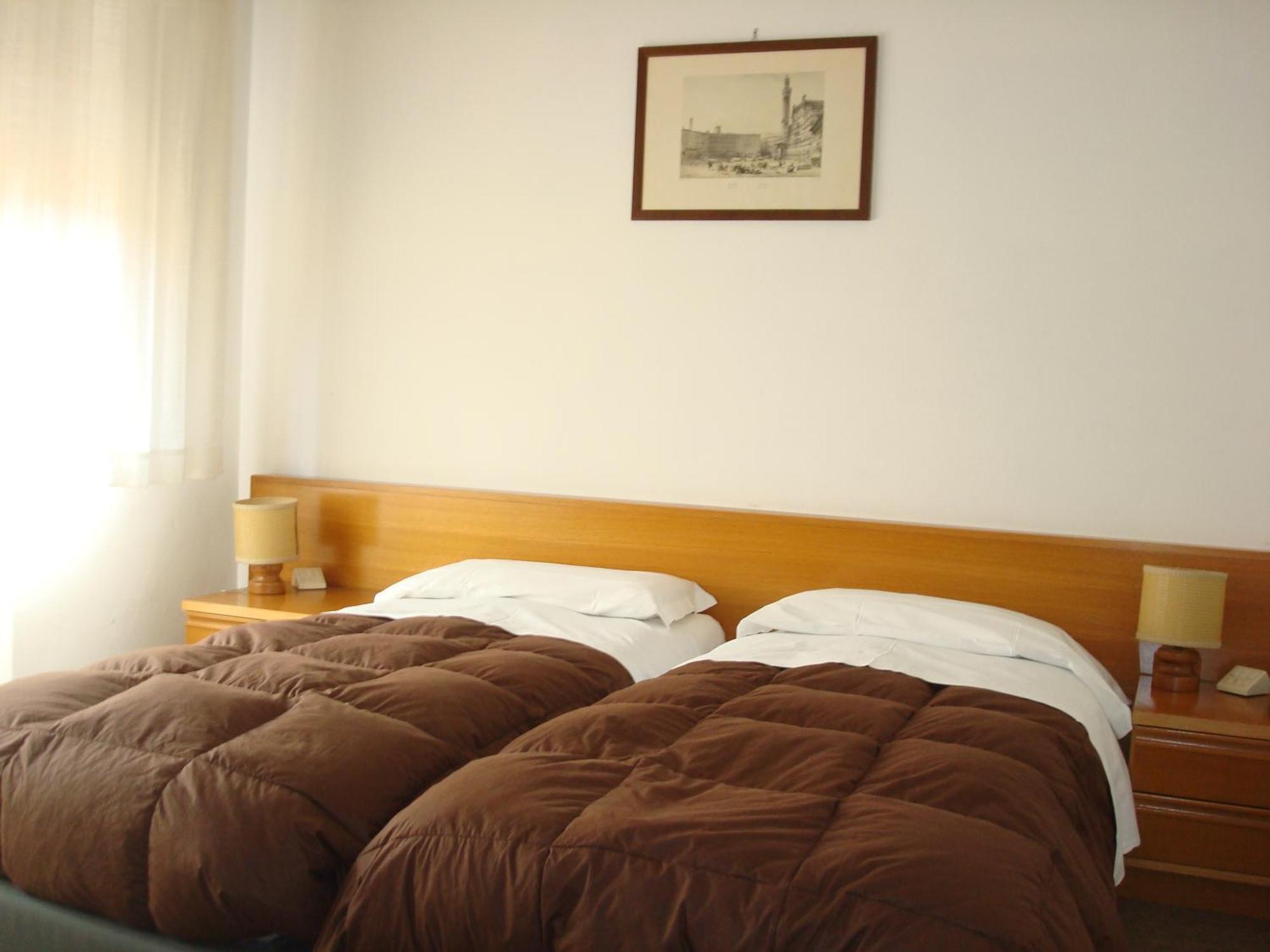 Albergo La Sfinge Chiusi Exterior foto